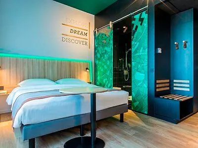 Park By Radisson Brussels Airport 4*