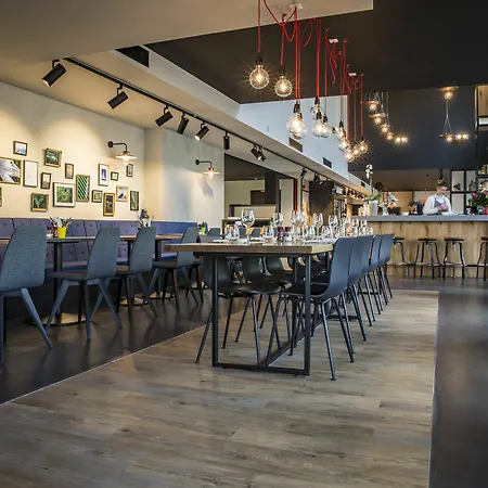 Hotel Park By Radisson Brussels Airport 4*