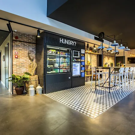 Park By Radisson Brussels Airport 4*