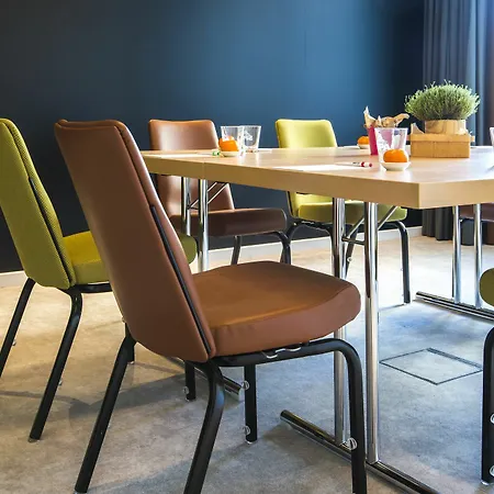 Hotel Park By Radisson Brussels Airport 4*