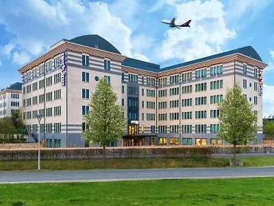 Hotel Park By Radisson Brussels Airport 4*